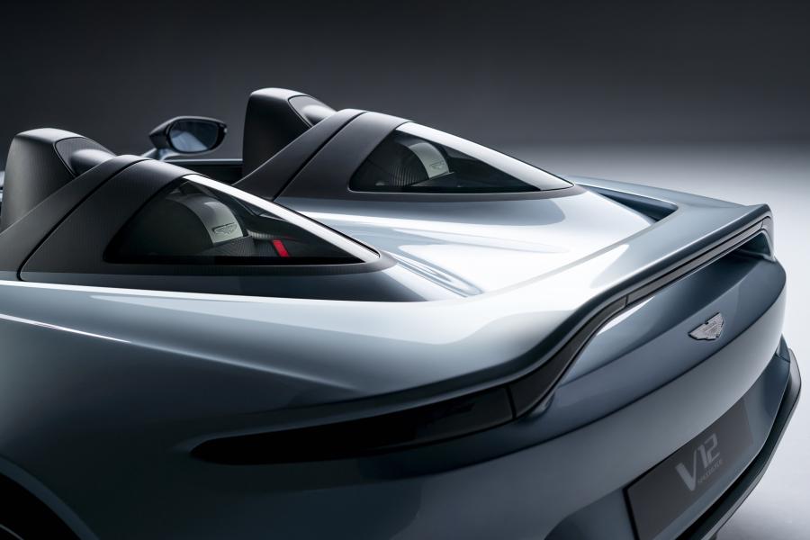 Детали экстерьера Aston Martin V12 Speedster 2020 года  (WW) (фото 7 из 39)